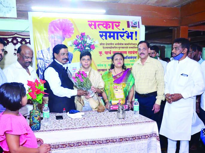 Decision to complete small scale irrigation projects: Vinayak Raut | लघु पाटबंधारे प्रकल्प पूर्ण करण्याचा निर्धार : विनायक राऊत Decision to complete small scale irrigation projects: Vinayak Raut | लघु पाटबंधारे प्रकल्प पूर्ण करण्याचा निर्धार : विनायक राऊत