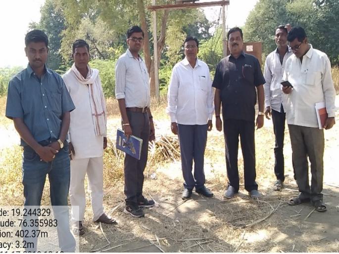 Godavari disrupted power supply of unauthorized agriculture; Administration action to protect water resources | गोदावरी पात्रातील अनधिकृत कृषिपंपाचा वीज पुरवठा तोडला; पाणीसाठे सुरक्षित करण्यासाठी प्रशासनाची कारवाई Godavari disrupted power supply of unauthorized agriculture; Administration action to protect water resources | गोदावरी पात्रातील अनधिकृत कृषिपंपाचा वीज पुरवठा तोडला; पाणीसाठे सुरक्षित करण्यासाठी प्रशासनाची कारवाई