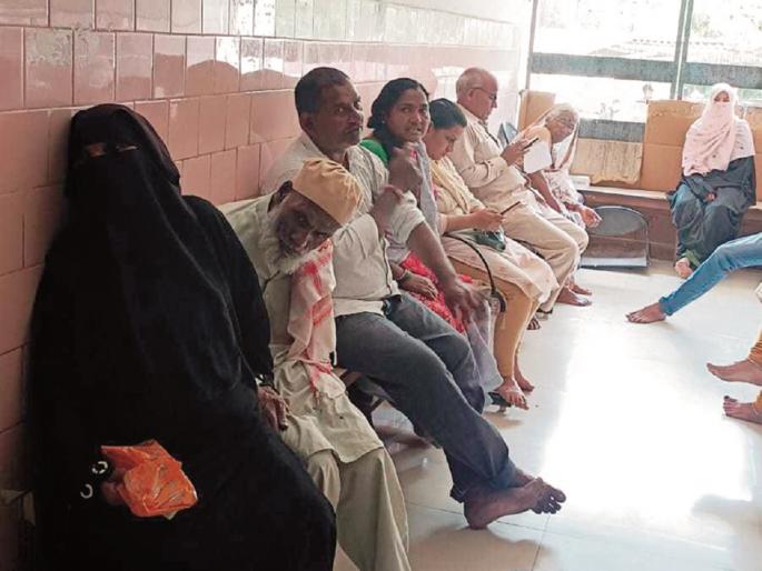 "VIP" got facilities, but you sit and wait! Government dental college not getting generator | ‘व्हीआयपीं’ची सोय, तुम्ही मात्र बसा वाट पाहत! शासकीय दंत महाविद्यालयास जनरेटर मिळेना "VIP" got facilities, but you sit and wait! Government dental college not getting generator | ‘व्हीआयपीं’ची सोय, तुम्ही मात्र बसा वाट पाहत! शासकीय दंत महाविद्यालयास जनरेटर मिळेना