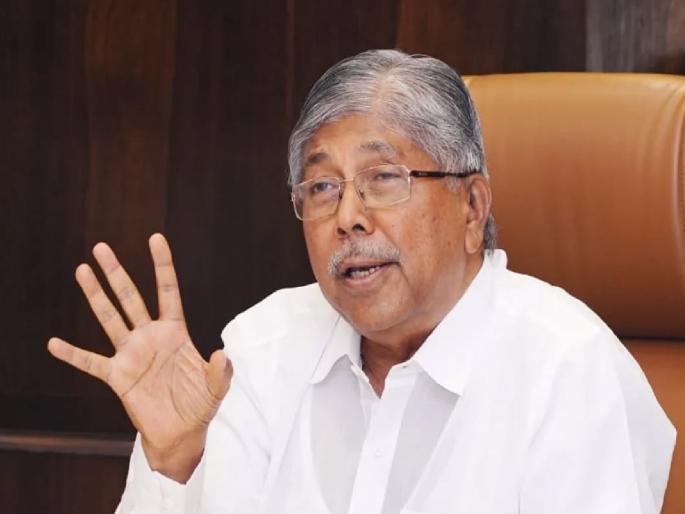 There is no conflict in BJP don't create division between us says Chandrakant Patil | भाजपमध्ये भांडण नाही, आमच्यात बिबा घालू नका - चंद्रकांत पाटील  There is no conflict in BJP don't create division between us says Chandrakant Patil | भाजपमध्ये भांडण नाही, आमच्यात बिबा घालू नका - चंद्रकांत पाटील