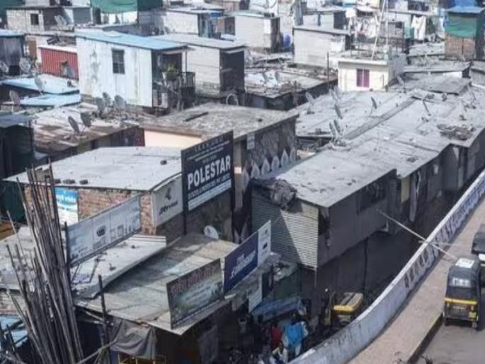 Allocation of money to Patil Estate in Pune Slum voters out to vote in the afternoon | पुण्यातील पाटील इस्टेटला पैसे वाटप; झोपडपट्टी भागातील मतदार दुपारनंतर मतदानासाठी बाहेर Allocation of money to Patil Estate in Pune Slum voters out to vote in the afternoon | पुण्यातील पाटील इस्टेटला पैसे वाटप; झोपडपट्टी भागातील मतदार दुपारनंतर मतदानासाठी बाहेर