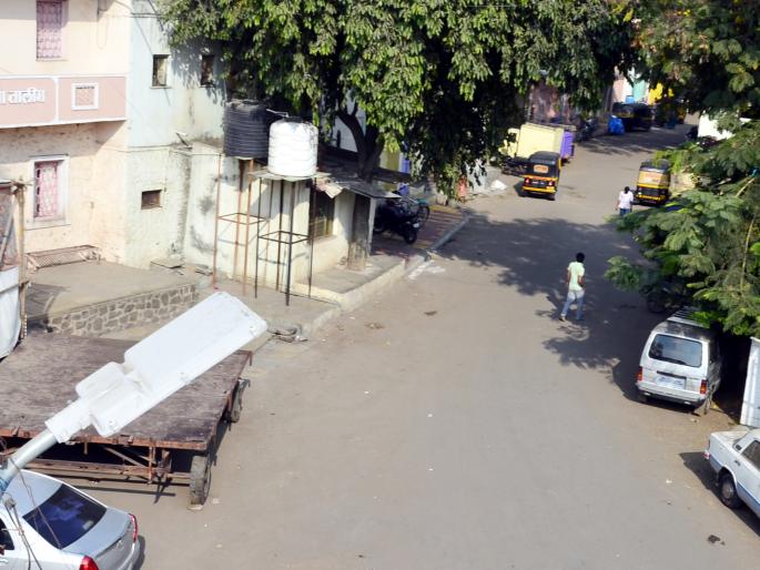 I cut ... the story of a change of place; Solapur lawyers, doctors and politicians have also happened! | मी कात टाकली..बदलत्या वस्तींची कहाणी; सोलापुरातील मल्लांसह वकील, डॉक्टर अन् राजकारणीही घडले ! I cut ... the story of a change of place; Solapur lawyers, doctors and politicians have also happened! | मी कात टाकली..बदलत्या वस्तींची कहाणी; सोलापुरातील मल्लांसह वकील, डॉक्टर अन् राजकारणीही घडले !