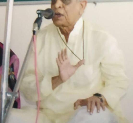 Expressed personality: Prof. Narayanrao Patwari | संगीतात भावस्पर्शी व्यक्तिमत्त्व : प्रा.नारायणराव पटवारी