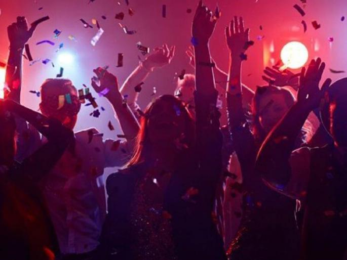 Thirty first party until five in the morning victory preparations in hotels | पहाटे पाचपर्यंत थर्टी फर्स्टची पार्टी! हॉटेल्समध्ये जय्यत तयारी Thirty first party until five in the morning victory preparations in hotels | पहाटे पाचपर्यंत थर्टी फर्स्टची पार्टी! हॉटेल्समध्ये जय्यत तयारी