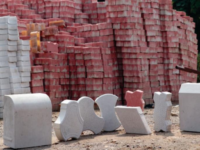 recycling of construction debris; Chh. Sambhajinagar Municipal Corporation will set up Kach, paver block project | बांधकाम मलब्याचे रिसायकलिंगकरून कच, पेव्हर ब्लॉक तयार होणार; मनपा उभारणार प्रकल्प recycling of construction debris; Chh. Sambhajinagar Municipal Corporation will set up Kach, paver block project | बांधकाम मलब्याचे रिसायकलिंगकरून कच, पेव्हर ब्लॉक तयार होणार; मनपा उभारणार प्रकल्प
