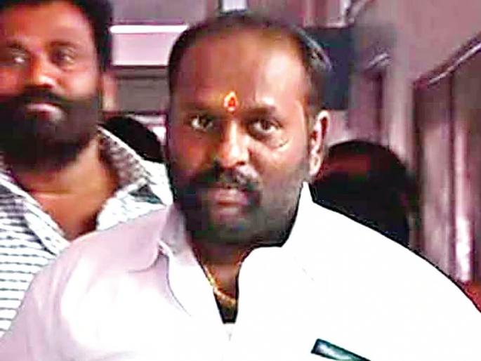 Nashik Crime: 'No one needs Nadi', police challenge, case filed against former corporator Pawan Pawar | Nashik Crime: 'कोणी लागत नाही नादी', पोलिसांना आव्हान माजी नगरसेवक पवन पवारविरोधात गुन्हा