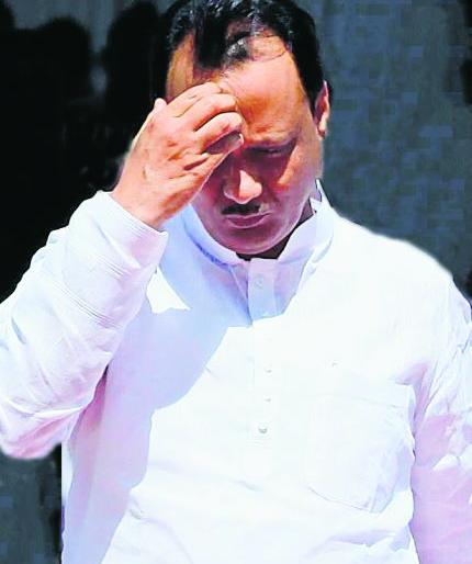 Ajit Pawar is responsible for the irrigation scam | सिंचन घोटाळ्यासाठी अजित पवार जबाबदार, लाचलुचपत प्रतिबंधक विभागाचे न्यायालयात प्रतिज्ञापत्र Ajit Pawar is responsible for the irrigation scam | सिंचन घोटाळ्यासाठी अजित पवार जबाबदार, लाचलुचपत प्रतिबंधक विभागाचे न्यायालयात प्रतिज्ञापत्र