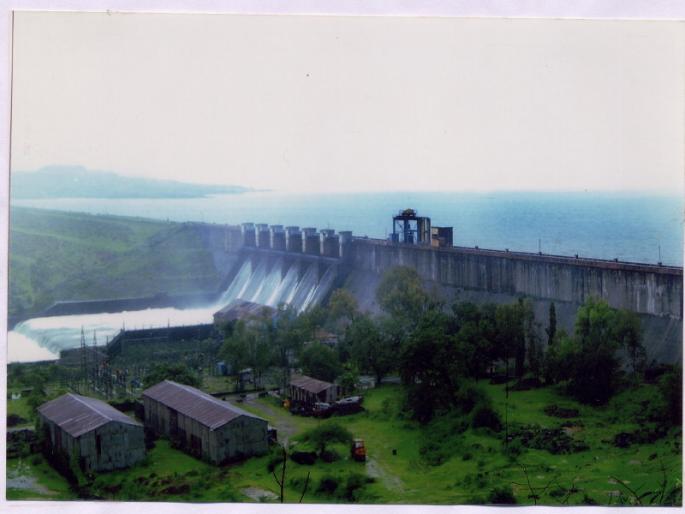 1400 cusecs of water release from Pawana dam | पवना धरणातून 1400 क्युसेक पाण्याचा विसर्ग 1400 cusecs of water release from Pawana dam | पवना धरणातून 1400 क्युसेक पाण्याचा विसर्ग