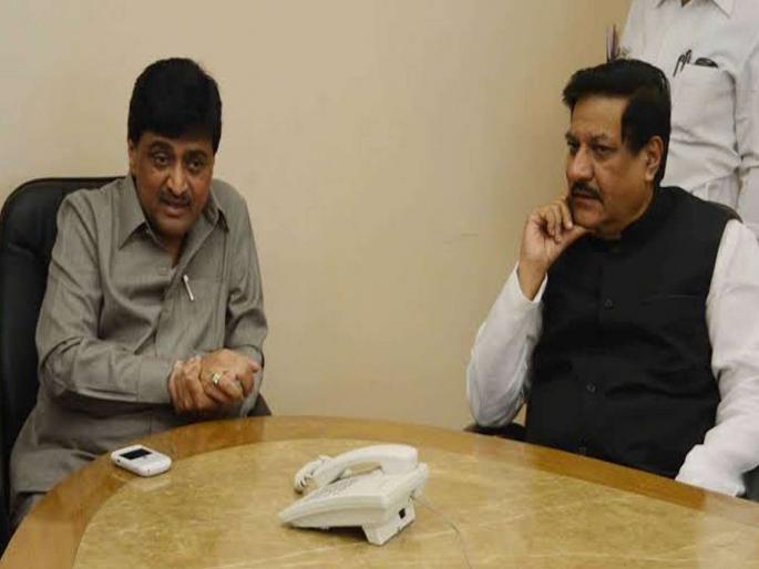 Legislative Assembly's Speaker Post will remain with the Congress | विधानसभा अध्यक्षपद काँग्रेसकडेच राहणार, दोन्ही चव्हाणांच्या नावाची चर्चा Legislative Assembly's Speaker Post will remain with the Congress | विधानसभा अध्यक्षपद काँग्रेसकडेच राहणार, दोन्ही चव्हाणांच्या नावाची चर्चा