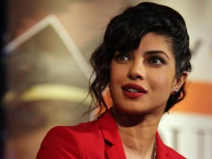 Priyanka Chopra signed 'Ha' cinema after taking an exit from Salman's 'India' | सलमानच्या 'भारत'मधून एक्झिट घेतल्यानंतर प्रियांका चोप्राने साईन केला 'हा' सिनेमा Priyanka Chopra signed 'Ha' cinema after taking an exit from Salman's 'India' | सलमानच्या 'भारत'मधून एक्झिट घेतल्यानंतर प्रियांका चोप्राने साईन केला 'हा' सिनेमा