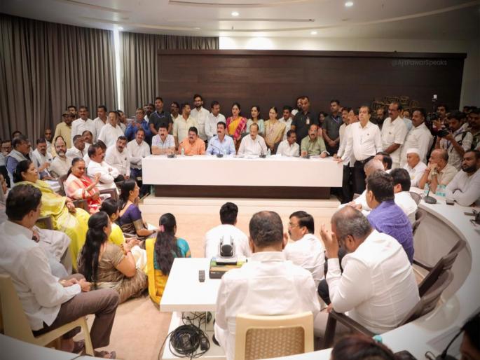 In the group of corporator Sharad Pawar along with the city president Ajit Pawar meeting with office bearers in Pimpri Chinchwad | शहराध्यक्षांसह नगरसेवक शरद पवारांच्या गटात; अजित पवारांची पिंपरी चिंचवडमध्ये पदाधिकाऱ्यांसोबत बैठक In the group of corporator Sharad Pawar along with the city president Ajit Pawar meeting with office bearers in Pimpri Chinchwad | शहराध्यक्षांसह नगरसेवक शरद पवारांच्या गटात; अजित पवारांची पिंपरी चिंचवडमध्ये पदाधिकाऱ्यांसोबत बैठक