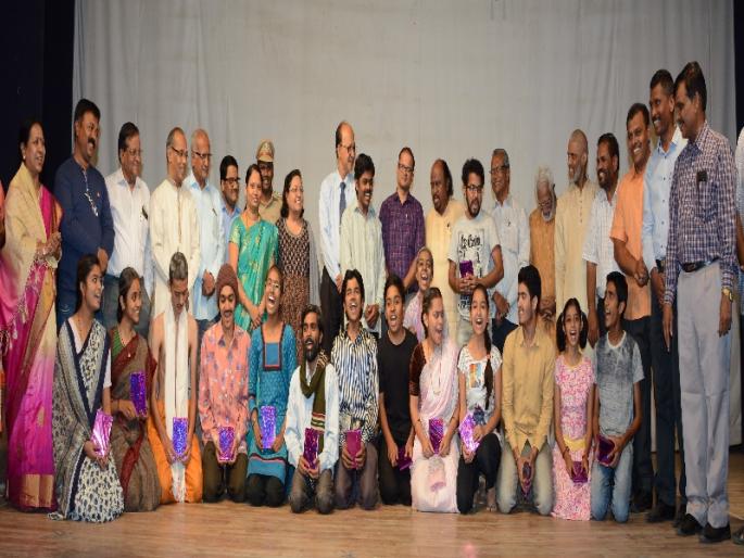 Happy anniversaries of 'PCO' | ‘पीसीओ’टीमवर नगरकरांचा शुभेच्छांचा वर्षाव Happy anniversaries of 'PCO' | ‘पीसीओ’टीमवर नगरकरांचा शुभेच्छांचा वर्षाव