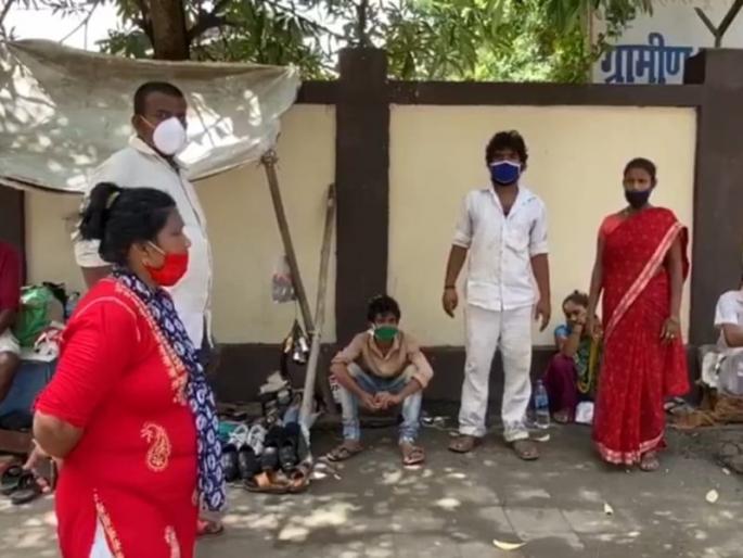 Corona's report stuck in technical difficulty; The bodies had been lying in the hospital for six days | तांत्रिक अडचणीत कोरोनाचा अहवाल अडकला; रुग्णालयात मृतदेह सहा दिवसापासून पडून Corona's report stuck in technical difficulty; The bodies had been lying in the hospital for six days | तांत्रिक अडचणीत कोरोनाचा अहवाल अडकला; रुग्णालयात मृतदेह सहा दिवसापासून पडून