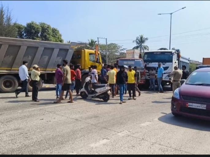 six vehicle accident at dangerous junction in pede goa 4 people injured | पेडे येथील धोकादायक जंक्शनवर सहा वाहनात अपघात; ४ जण जखमी six vehicle accident at dangerous junction in pede goa 4 people injured | पेडे येथील धोकादायक जंक्शनवर सहा वाहनात अपघात; ४ जण जखमी