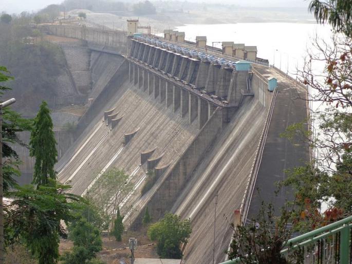 Reduction in water storage in Pench : 1015 crores for drought relief | पेंचच्या पाणीसाठ्यात घट : दुष्काळ निवारणासाठी १०१५ कोटी Reduction in water storage in Pench : 1015 crores for drought relief | पेंचच्या पाणीसाठ्यात घट : दुष्काळ निवारणासाठी १०१५ कोटी