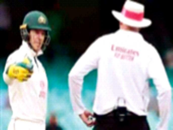 Team Penn swears at the umpires on the field ... | टीम पेनने मैदानातच घातल्या पंचांना शिव्या...