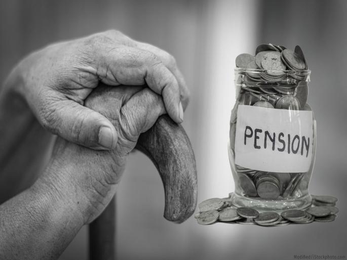 India faces 'pension crisis'! In 30 years, the number of workers will decrease and pensioners will increase | भारतावर येणार ‘पेन्शन संकट’! देशात ३० वर्षांत कामगार कमी अन् निवृत्तीधारक वाढणार India faces 'pension crisis'! In 30 years, the number of workers will decrease and pensioners will increase | भारतावर येणार ‘पेन्शन संकट’! देशात ३० वर्षांत कामगार कमी अन् निवृत्तीधारक वाढणार