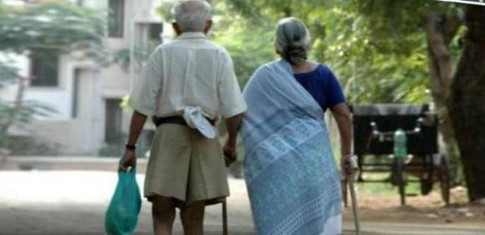 Stop the trend of retired pensioners in the name of digitalization | डिजिटलच्या नावाखाली निवृत्त पेन्शनधारकांची फरफट थांबवा Stop the trend of retired pensioners in the name of digitalization | डिजिटलच्या नावाखाली निवृत्त पेन्शनधारकांची फरफट थांबवा