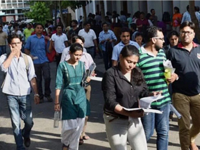 University failure in entrance exam planning; Pet, confusion in LLM exam | प्रवेश परीक्षा नियोजनात विद्यापीठ नापास; पेट, एलएलएम परीक्षेत गोंधळ University failure in entrance exam planning; Pet, confusion in LLM exam | प्रवेश परीक्षा नियोजनात विद्यापीठ नापास; पेट, एलएलएम परीक्षेत गोंधळ