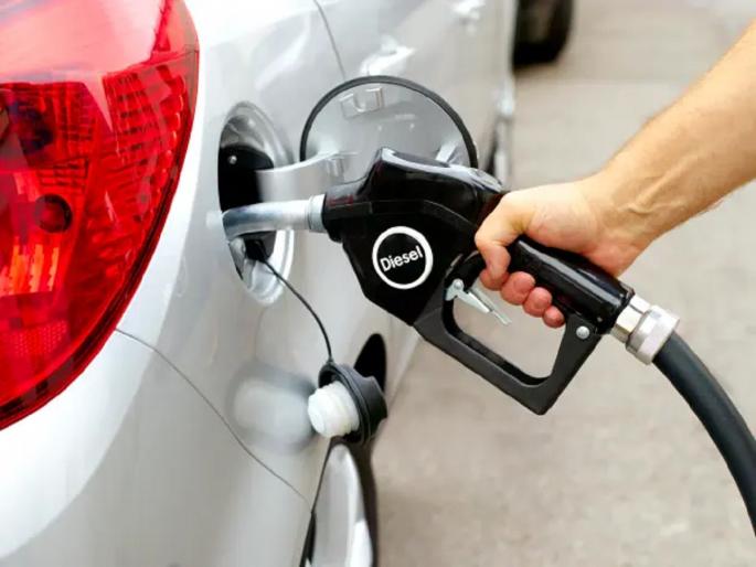 IOC told to pay ₹26k as diesel filled in petrol car, consumer court told | पेट्रोलऐवजी कारमध्ये डिझेल भरलं, प्रकरण पोहोचलं कोर्टात, दोन वर्षांनंतर मिळाला न्याय IOC told to pay ₹26k as diesel filled in petrol car, consumer court told | पेट्रोलऐवजी कारमध्ये डिझेल भरलं, प्रकरण पोहोचलं कोर्टात, दोन वर्षांनंतर मिळाला न्याय