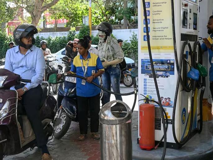 petrol diesel price hike: Will petrol and diesel cut your pocket? - Look at the math! | पेट्रोल-डिझेल खिसा कापणार?- आकड्यांचं गणित पाहा! petrol diesel price hike: Will petrol and diesel cut your pocket? - Look at the math! | पेट्रोल-डिझेल खिसा कापणार?- आकड्यांचं गणित पाहा!