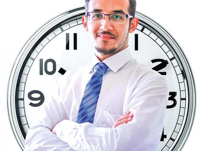 career Clock-new concept in career selection. | तुमचं करिअर क्लॉक बरोबर वेळ दाखवतंय का? career Clock-new concept in career selection. | तुमचं करिअर क्लॉक बरोबर वेळ दाखवतंय का?
