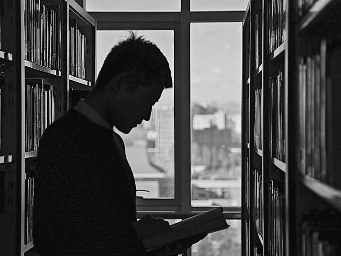 Career on back foot? try & learn new skills! | करिअर का अडलं? न फिरवल्यामुळे! Career on back foot? try & learn new skills! | करिअर का अडलं? न फिरवल्यामुळे!