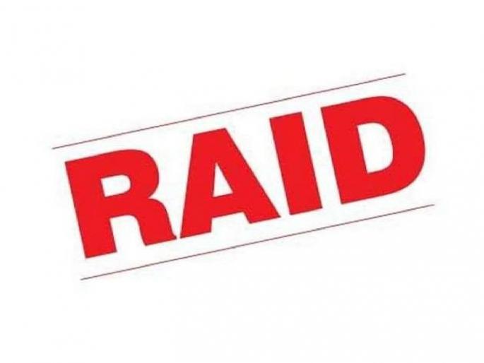 Army officials raided the academy at Phaltan, found bogus documents-certificates | फलटण येथे अकॅडमीवर सैन्यातील अधिकाऱ्यांचा छापा, बोगस कागदपत्रे-प्रमाणपत्रे आढळली Army officials raided the academy at Phaltan, found bogus documents-certificates | फलटण येथे अकॅडमीवर सैन्यातील अधिकाऱ्यांचा छापा, बोगस कागदपत्रे-प्रमाणपत्रे आढळली