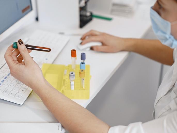 in Marathwada. 2,366 admissions in the first round of D.pharmacy; Today's deadline for second-rounds option form | मराठवाड्यात डी.फार्मसीचे पहिल्या फेरीत २,३६६ प्रवेश; दुसऱ्या फेरीच्या पर्यायासाठी आजची मुदत in Marathwada. 2,366 admissions in the first round of D.pharmacy; Today's deadline for second-rounds option form | मराठवाड्यात डी.फार्मसीचे पहिल्या फेरीत २,३६६ प्रवेश; दुसऱ्या फेरीच्या पर्यायासाठी आजची मुदत