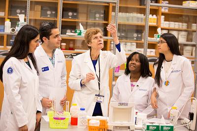 Offenses against the Board of Trustees with the college | कॉलेजच्या अधिष्ठात्यासह संचालक मंडळाविरुद्ध गुन्हा Offenses against the Board of Trustees with the college | कॉलेजच्या अधिष्ठात्यासह संचालक मंडळाविरुद्ध गुन्हा