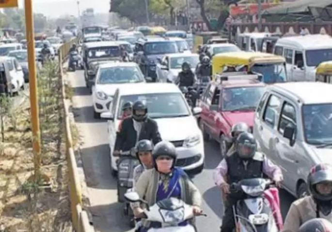 21 signals will be kept off in Nagpur from 12 noon to 4 pm to prevent the onset of summer | उन्हाचा प्रकोप टाळण्यासाठी नागपुरात दुपारी १२ ते ४ वाजेपर्यंत २१ सिग्नल बंद ठेवणार