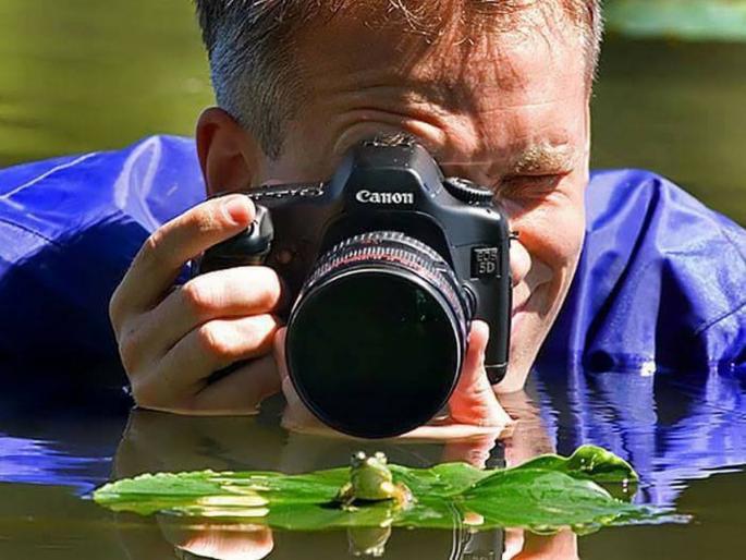 DSLR is not an option for a good photographer ... | उत्तम फोटोग्राफरसाठी डीएसएलआरला पर्याय नाही... DSLR is not an option for a good photographer ... | उत्तम फोटोग्राफरसाठी डीएसएलआरला पर्याय नाही...