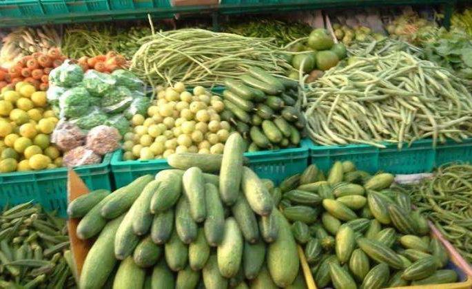 2 trucks for Mumbai with Thane | ठाण्यासह मुंबईकरांसाठी ५५७ ट्रक भाजीपाला