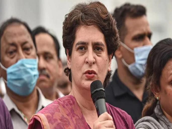 Uttar Pradesh Assembly Election: big announcement of the Congress, congress will give smartphones and Scooties to girls when the government comes to poer in Uttar Pradesh | UP Assembly Election: काँग्रेसची मोठी घोषणा, उत्तर प्रदेशात सरकार आल्यावर मुलींना स्मार्टफोन आणि स्कूटी देणार Uttar Pradesh Assembly Election: big announcement of the Congress, congress will give smartphones and Scooties to girls when the government comes to poer in Uttar Pradesh | UP Assembly Election: काँग्रेसची मोठी घोषणा, उत्तर प्रदेशात सरकार आल्यावर मुलींना स्मार्टफोन आणि स्कूटी देणार