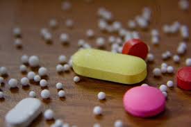 Coronavirus : Shocking! Sales of Ayurvedic Pills for prevent Corona | धक्कादायक! कोरोनासाठी आयुर्वेदिक गोळ्यांची विक्री, एफडीएची कारवाई Coronavirus : Shocking! Sales of Ayurvedic Pills for prevent Corona | धक्कादायक! कोरोनासाठी आयुर्वेदिक गोळ्यांची विक्री, एफडीएची कारवाई