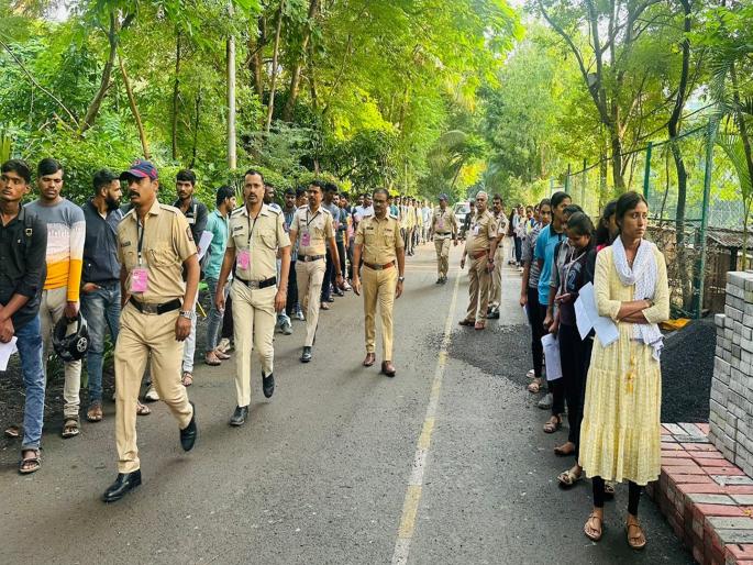 exam of 2828 candidates for police recruitment 161 Absent for Examination Recruitment for 262 Seats | पोलिस भरतीसाठी २८२८ उमेदवारांची ‘लेखी’; परीक्षेसाठी १६१ जण गैरहजर : २६२ जागांसाठी भरती exam of 2828 candidates for police recruitment 161 Absent for Examination Recruitment for 262 Seats | पोलिस भरतीसाठी २८२८ उमेदवारांची ‘लेखी’; परीक्षेसाठी १६१ जण गैरहजर : २६२ जागांसाठी भरती