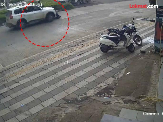Drunk driver hits two wheeler After taking the two for some distance a case was registered against the driver after one and a half days in pimple gurav | मद्यपी कारचालकाची दुचाकीला धडक; काही अंतरापर्यंत दोघांना नेले फरफटत, दीड दिवसांनी चालकावर गुन्हा दाखल Drunk driver hits two wheeler After taking the two for some distance a case was registered against the driver after one and a half days in pimple gurav | मद्यपी कारचालकाची दुचाकीला धडक; काही अंतरापर्यंत दोघांना नेले फरफटत, दीड दिवसांनी चालकावर गुन्हा दाखल