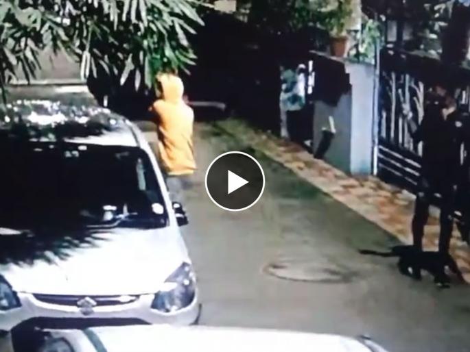 Vandalism of vehicles by minors for reels in Wakad, attempt to rob one under threat  | रिल्ससाठी अल्पवयीन मुलांकडून कोयत्याने वाहनांची तोडफोड, एकाला धमकी देत लुटण्याचाही प्रयत्न  Vandalism of vehicles by minors for reels in Wakad, attempt to rob one under threat  | रिल्ससाठी अल्पवयीन मुलांकडून कोयत्याने वाहनांची तोडफोड, एकाला धमकी देत लुटण्याचाही प्रयत्न