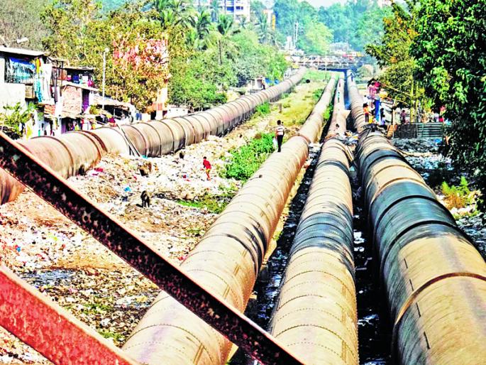 Prepare a parallel pipeline land acquisition plan; Determination of 4 groups in 3 villages | समांतर पाईपलाईनचा भूसंपादन आराखडा तयार; ३३ गावांतील ६३१ गटाची निश्चिती Prepare a parallel pipeline land acquisition plan; Determination of 4 groups in 3 villages | समांतर पाईपलाईनचा भूसंपादन आराखडा तयार; ३३ गावांतील ६३१ गटाची निश्चिती