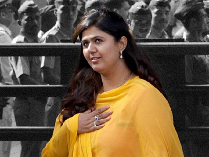 He saw the crack at Safdarganj Hospital in Delhi and Pankaja Mude made a strong salute to all doctors | coronavirus : सफदरजंग हॉस्पिटलमधील 'तो' फोटो पाहिला अन् पंकजा मुडेंनी केला 'कडक सॅल्यूट' He saw the crack at Safdarganj Hospital in Delhi and Pankaja Mude made a strong salute to all doctors | coronavirus : सफदरजंग हॉस्पिटलमधील 'तो' फोटो पाहिला अन् पंकजा मुडेंनी केला 'कडक सॅल्यूट'