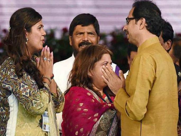 So it is not wrong for all three parties to come together, Pankaja Munde support mahavikas aghadi | ... तर तिन्ही पक्षांनी एकत्र येणं चूक नाही, पंकजा मुंडेंकडून महाविकास आघाडीचं समर्थन So it is not wrong for all three parties to come together, Pankaja Munde support mahavikas aghadi | ... तर तिन्ही पक्षांनी एकत्र येणं चूक नाही, पंकजा मुंडेंकडून महाविकास आघाडीचं समर्थन