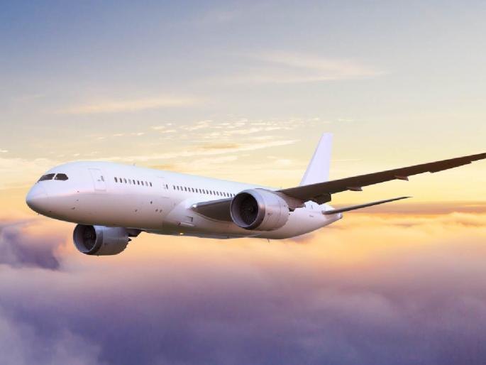 Air fares in Nagpur are out of control! | नागपूरात विमान प्रवासाचे दर आटोक्याबाहेर! तिकिटांच्या संख्येनुसार कंपन्या वाढवितात दर Air fares in Nagpur are out of control! | नागपूरात विमान प्रवासाचे दर आटोक्याबाहेर! तिकिटांच्या संख्येनुसार कंपन्या वाढवितात दर