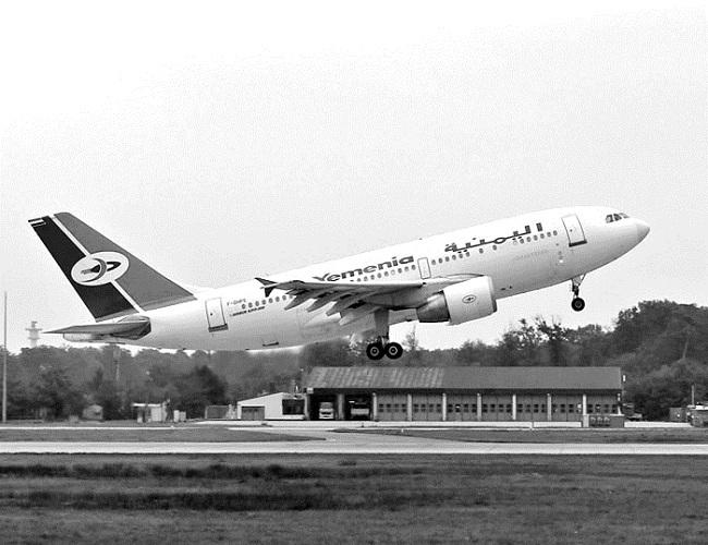 'Tubi' license to Kolhapur Airport Dhananjay Mahadik: Copy of transit copy of Directorate | कोल्हापूर विमानतळाला ‘टुबी’ परवाना धनंजय महाडिक : वाहतूक संचालनालयाने पाठविली प्रत 'Tubi' license to Kolhapur Airport Dhananjay Mahadik: Copy of transit copy of Directorate | कोल्हापूर विमानतळाला ‘टुबी’ परवाना धनंजय महाडिक : वाहतूक संचालनालयाने पाठविली प्रत