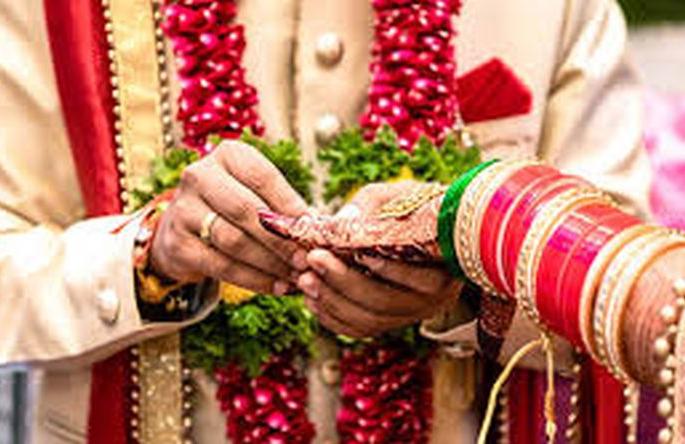 Planned marriages postponed to April, May! | एप्रिल, मे महिन्यात नियोजित विवाह पुढे ढकलले!