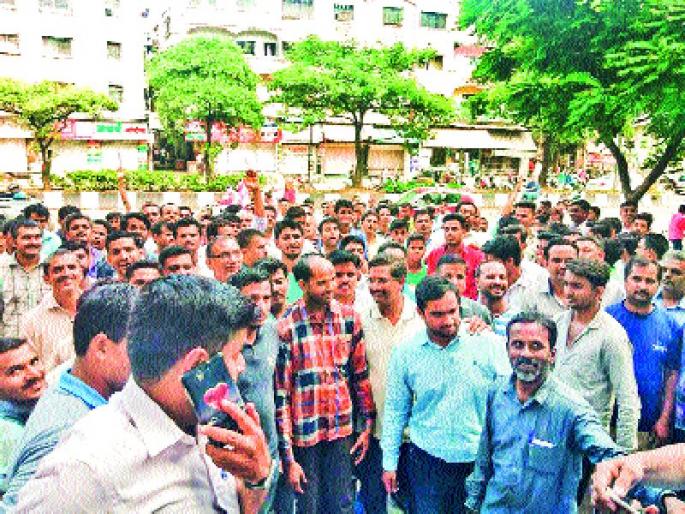 Plastic Ban: Puneers listened to the administration | Plastic Ban : पुणेकरांनी प्रशासनाचे ऐकले Plastic Ban: Puneers listened to the administration | Plastic Ban : पुणेकरांनी प्रशासनाचे ऐकले