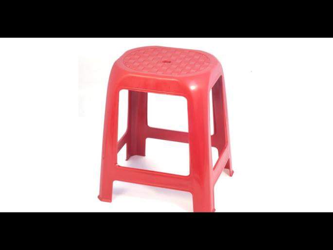 Why there is a hole in plastic stool do you know reason | प्लास्टिकच्या स्टूलमध्ये छिद्र का असतं? जाणून घ्या यामागचं कारण... Why there is a hole in plastic stool do you know reason | प्लास्टिकच्या स्टूलमध्ये छिद्र का असतं? जाणून घ्या यामागचं कारण...