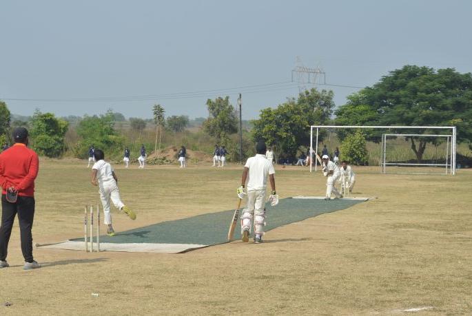 60 crore will be available for development of playground in Nagpur | नागपुरातील क्रीडांगणाच्या विकासासाठी ६० कोटी उपलब्ध होणार 60 crore will be available for development of playground in Nagpur | नागपुरातील क्रीडांगणाच्या विकासासाठी ६० कोटी उपलब्ध होणार