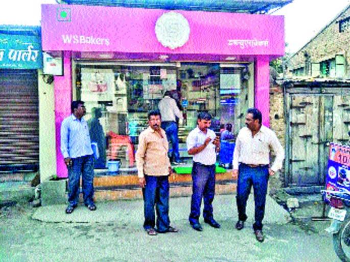 Plastic ban in Jezuri will be intense - Sanjay Kedar | जेजुरीत प्लॅस्टिकबंदी तीव्र होणार - संजय केदार Plastic ban in Jezuri will be intense - Sanjay Kedar | जेजुरीत प्लॅस्टिकबंदी तीव्र होणार - संजय केदार