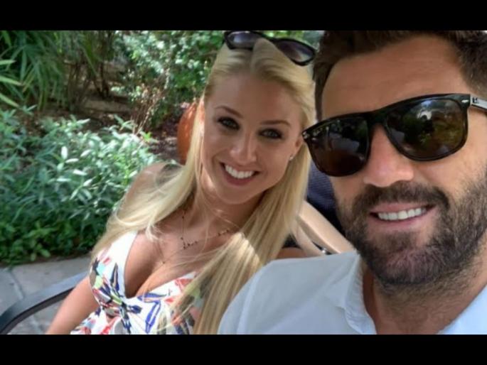 Corona Virus : My wife is in the USA and I don't know when we'll see each other again, Say Liam Plunkett svg | Corona Virus : अमेरिकेत अडकली वर्ल्ड कप विजेत्या खेळाडूची पत्नी; कधी होईल भेट, या चिंतेनं झाला भावुक
