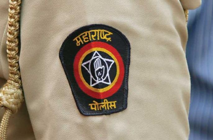 Akola Police Transfers of six police officers; No one has been appointed in Akola! | सहा पोलीस अधिकाऱ्यांच्या बदल्या; अकोल्यात एकाचीही नियुक्ती नाही! Akola Police Transfers of six police officers; No one has been appointed in Akola! | सहा पोलीस अधिकाऱ्यांच्या बदल्या; अकोल्यात एकाचीही नियुक्ती नाही!